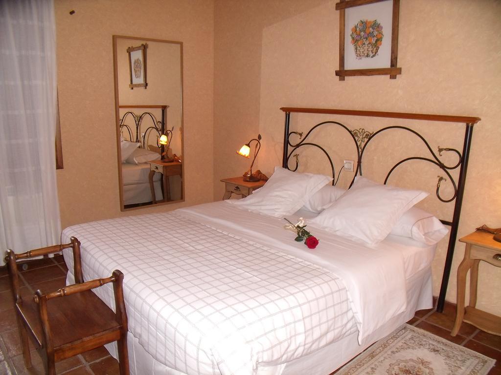 Los Montejos & Spa บัลเบรเดเดลเฟรสโน ภายนอก รูปภาพ