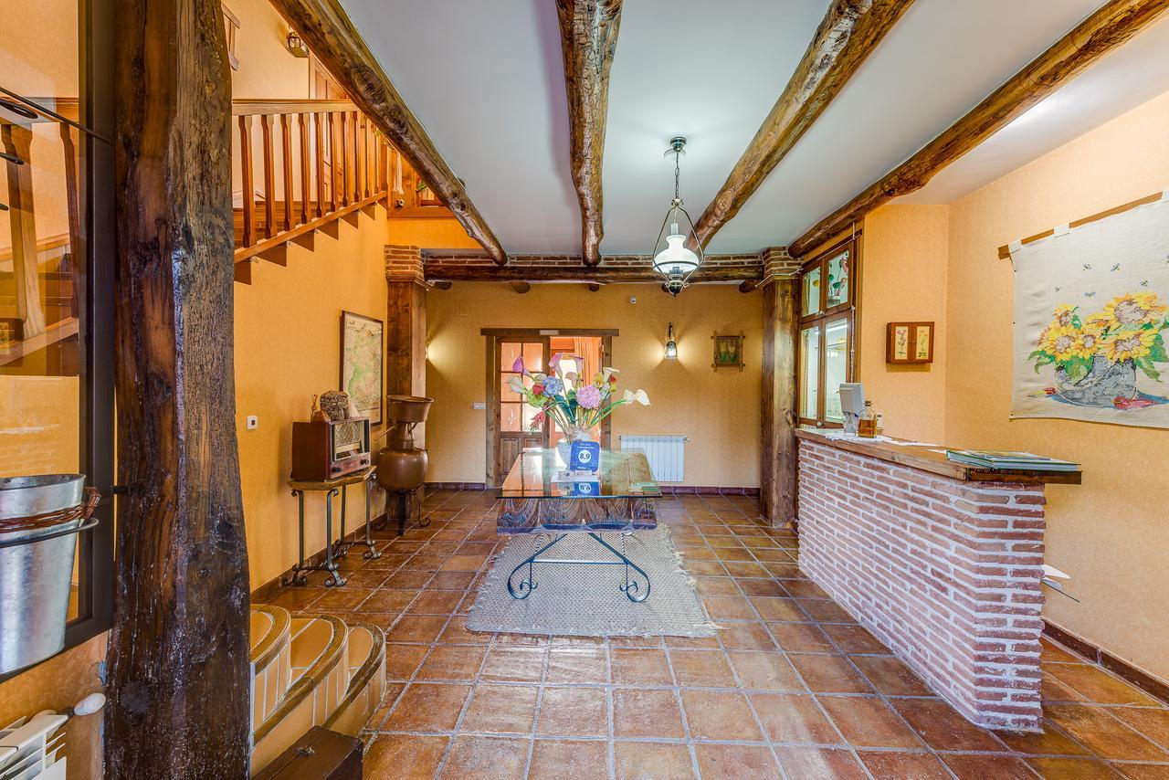 Los Montejos & Spa บัลเบรเดเดลเฟรสโน ภายนอก รูปภาพ